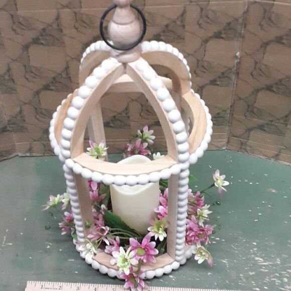 MCM lighted gazebo with floral garden at base. - Picture 7 of 7